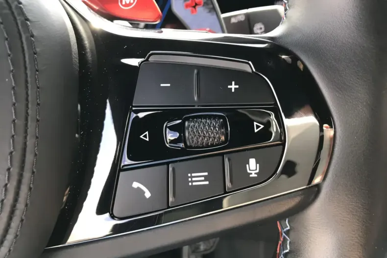 BMW XM (Seria X) din 2023 cu 17.700 km - oferta BMW180767 - foto 30