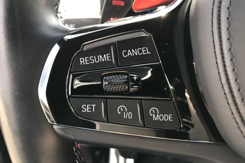 BMW XM (Seria X) din 2023 cu 17.700 km - oferta BMW180767 - foto 32