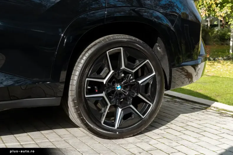 BMW XM (Seria X) din 2025 cu 9.900 km - oferta BMW180770 - foto 8