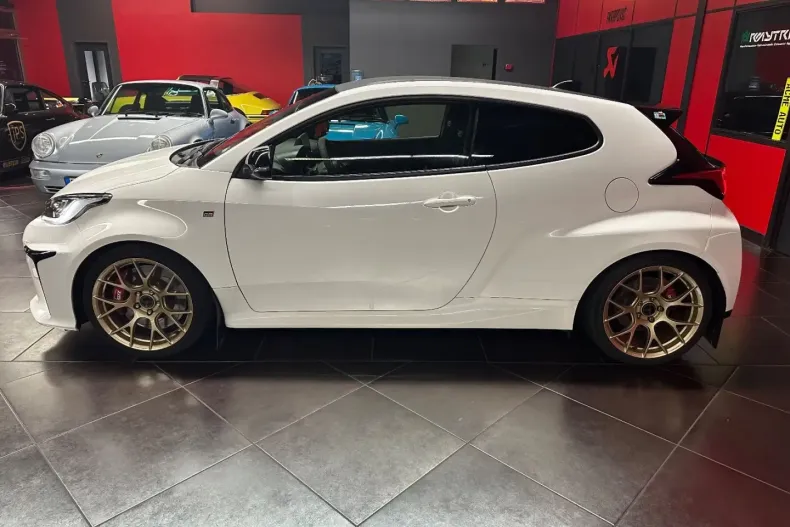 Toyota Yaris din 2022 cu 43.900 km - oferta TOY180777 - foto 6