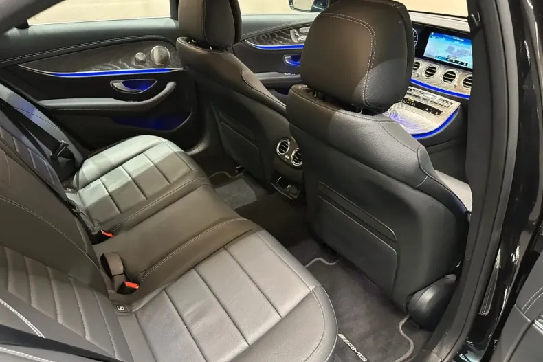 Mercedes-Benz E 300 din 2021 cu 71.000 km - oferta MER180778 - foto 15