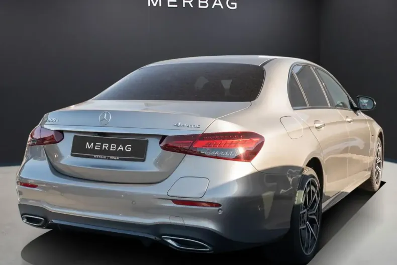 Mercedes-Benz E 300 din 2021 cu 74.143 km - oferta MER180781 - foto 3