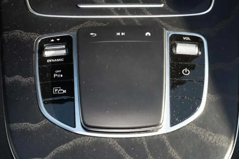 Mercedes-Benz E 300 din 2021 cu 74.143 km - oferta MER180781 - foto 9