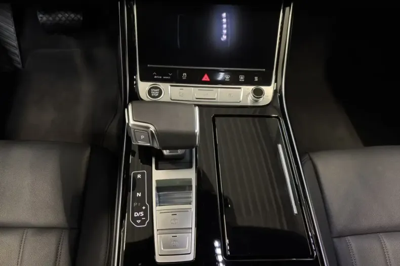 Audi A8 din 2025 cu 29.400 km - oferta AUD180782 - foto 8