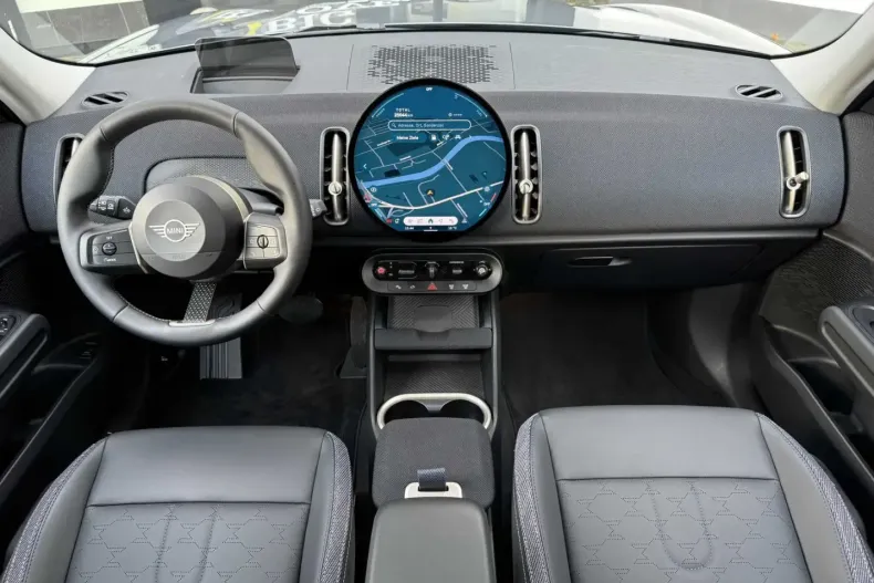 MINI Cooper S Countryman din 2024 cu 20.721 km - oferta MIN180785 - foto 2