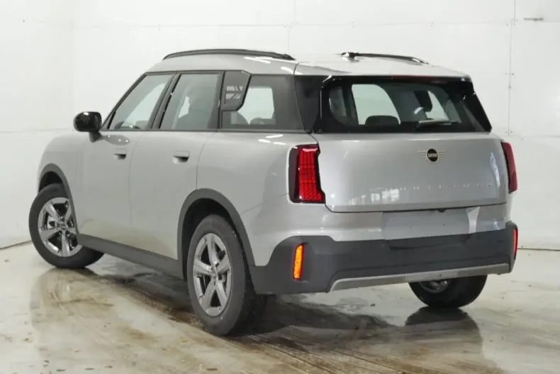 MINI Cooper C Countryman din 2025 cu 1.200 km - oferta MIN180786 - foto 2