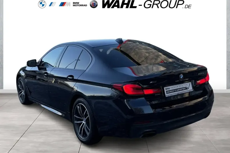 BMW 530 din 2022 cu 82.669 km - oferta BMW180788 - foto 4