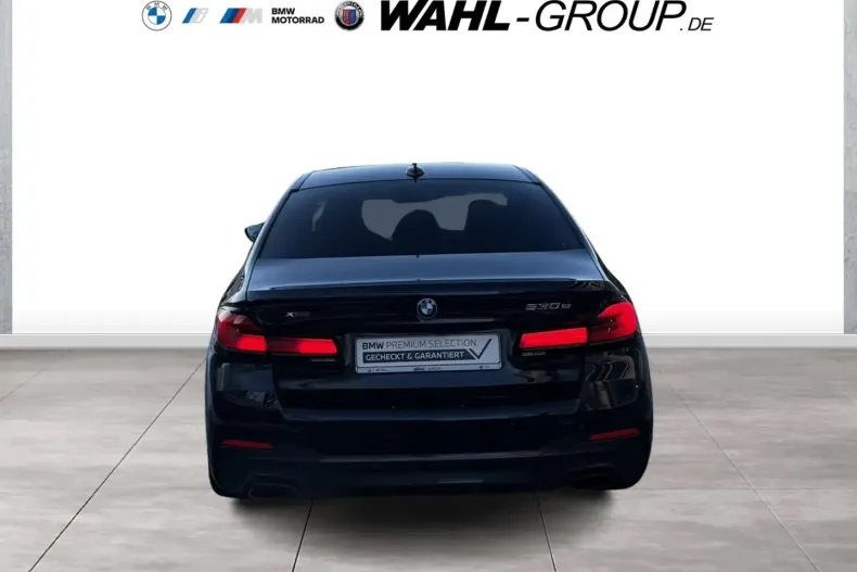 BMW 530 din 2022 cu 82.669 km - oferta BMW180788 - foto 5