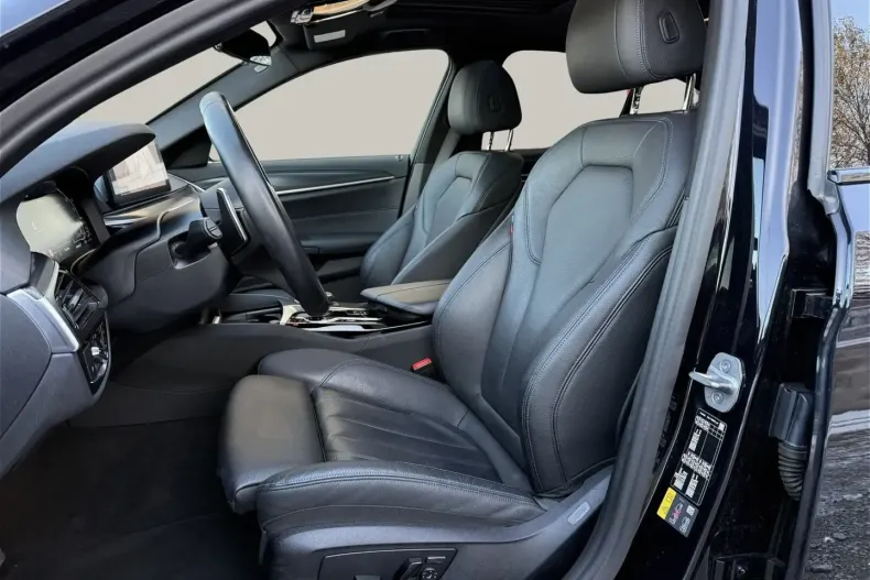 BMW 530 din 2022 cu 82.669 km - oferta BMW180788 - foto 10