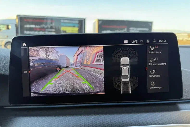 BMW 530 din 2022 cu 82.669 km - oferta BMW180788 - foto 16