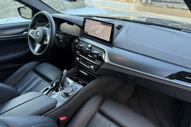 BMW 530 din 2022 cu 82.669 km - oferta BMW180788 - foto 18