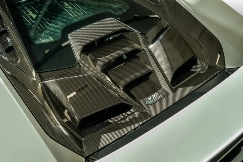 Lamborghini Huracán din 2024 cu 4.750 km - oferta LAM180798 - foto 7