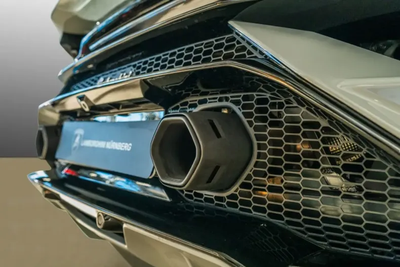 Lamborghini Huracán din 2024 cu 4.750 km - oferta LAM180798 - foto 10