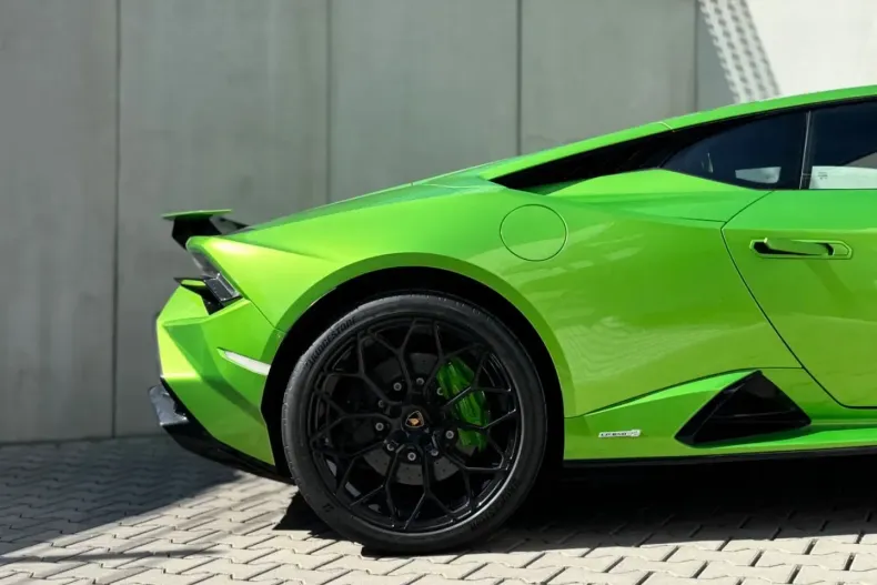 Lamborghini Huracán din 2024 cu 1.500 km - oferta LAM180799 - foto 9