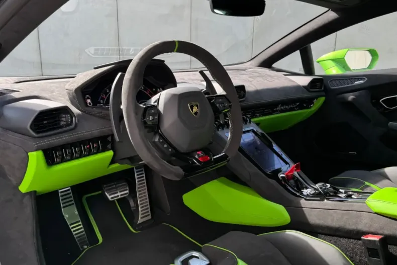 Lamborghini Huracán din 2024 cu 1.500 km - oferta LAM180799 - foto 13