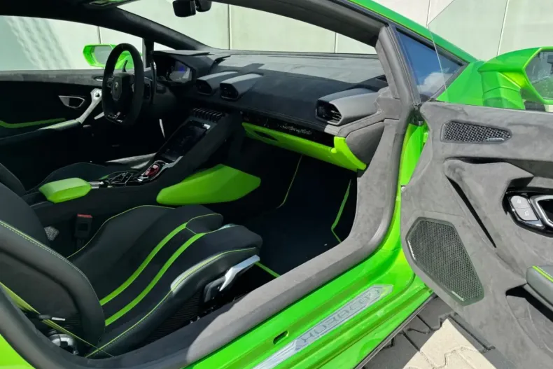 Lamborghini Huracán din 2024 cu 1.500 km - oferta LAM180799 - foto 15