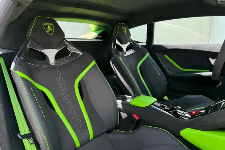 Lamborghini Huracán din 2024 cu 1.500 km - oferta LAM180799 - foto 17