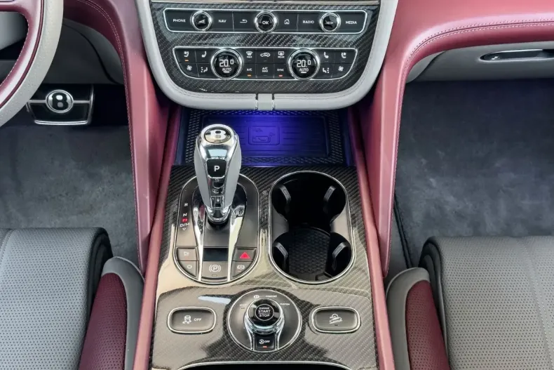 Bentley Bentayga din 2024 cu 7.300 km - oferta BEN180832 - foto 16