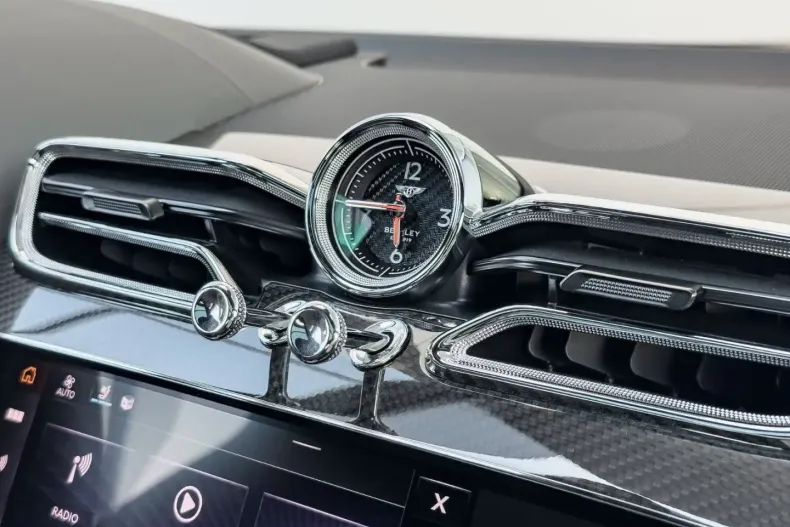 Bentley Bentayga din 2024 cu 7.300 km - oferta BEN180832 - foto 17