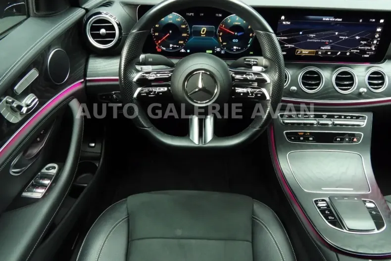Mercedes-Benz E 300 din 2022 cu 104.788 km - oferta MER180835 - foto 13