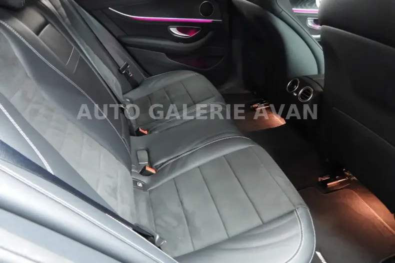 Mercedes-Benz E 300 din 2022 cu 104.788 km - oferta MER180835 - foto 28