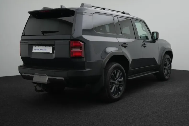 Toyota Land Cruiser din 2024 cu 29.338 km - oferta TOY180858 - foto 5