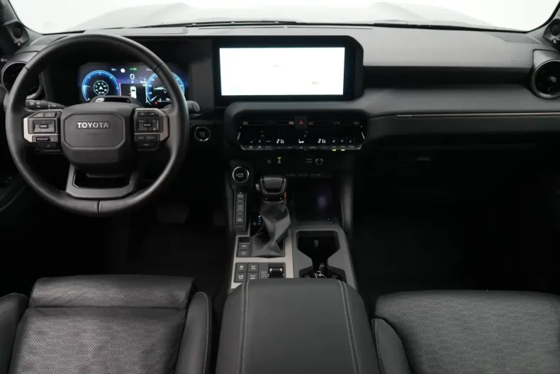 Toyota Land Cruiser din 2024 cu 29.338 km - oferta TOY180858 - foto 9