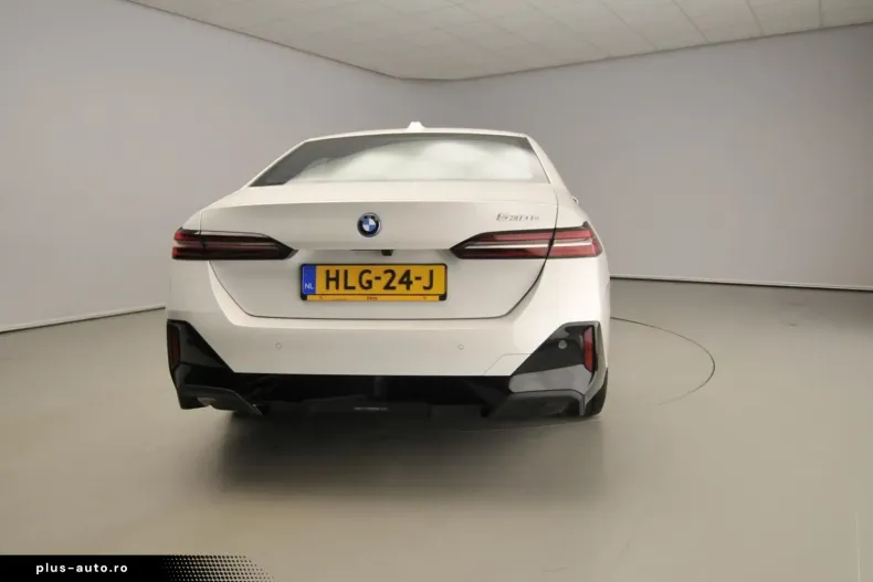 BMW 530 din 2025 cu 28.000 km - oferta BMW180880 - foto 3