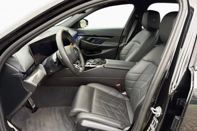 BMW 530 din 2024 cu 30.000 km - oferta BMW180882 - foto 11