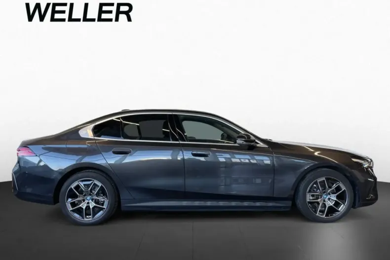 BMW 530 din 2024 cu 34.808 km - oferta BMW180885 - foto 7