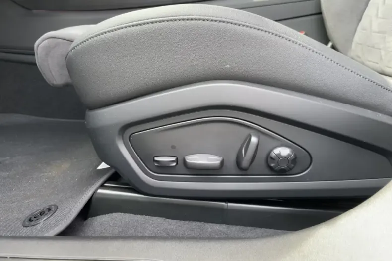 Audi e-tron GT din 2024 cu 9.650 km - oferta AUD180888 - foto 8