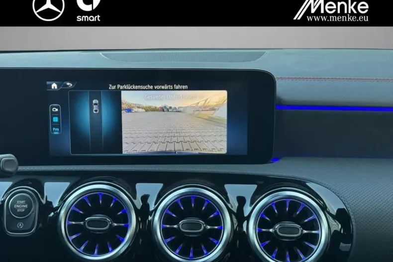 Mercedes-Benz CLA 200 din 2025 cu 4.920 km - oferta MER180893 - foto 12