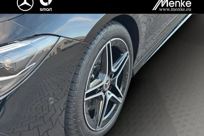 Mercedes-Benz CLA 200 din 2025 cu 4.920 km - oferta MER180893 - foto 17