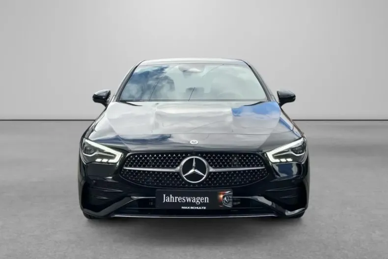 Mercedes-Benz CLA 220 din 2024 cu 8.500 km - oferta MER180895 - foto 15
