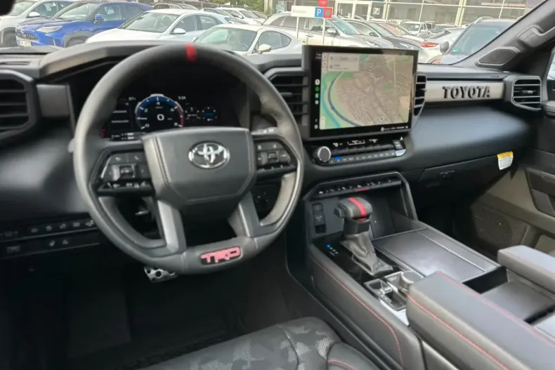 Toyota Sequoia din 2024 cu 1.000 km - oferta TOY180896 - foto 13