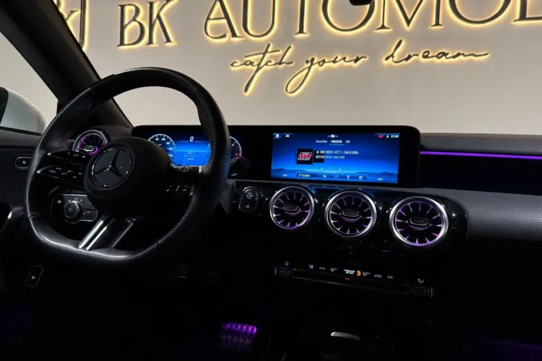 Mercedes-Benz CLA 220 din 2024 cu 24.000 km - oferta MER180897 - foto 12