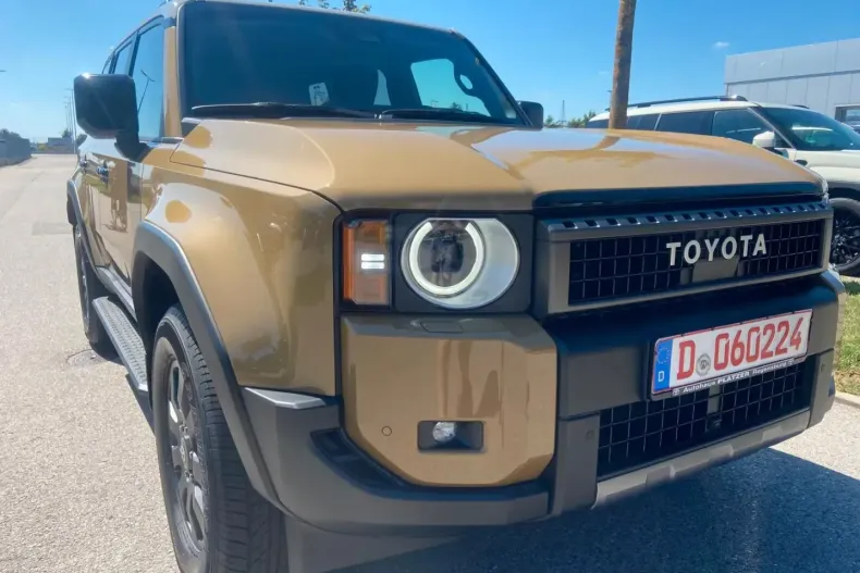 Toyota Land Cruiser din 2025 cu 250 km - oferta TOY180900 - foto 2