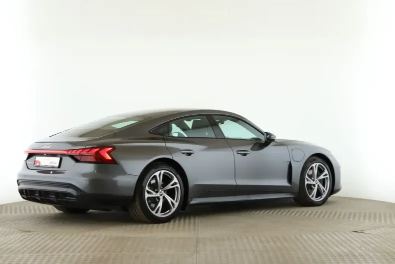 Audi e-tron GT din 2022 cu 21.605 km - oferta AUD180901 - foto 4