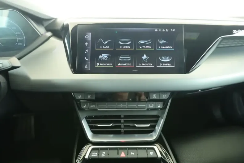 Audi e-tron GT din 2022 cu 21.605 km - oferta AUD180901 - foto 16