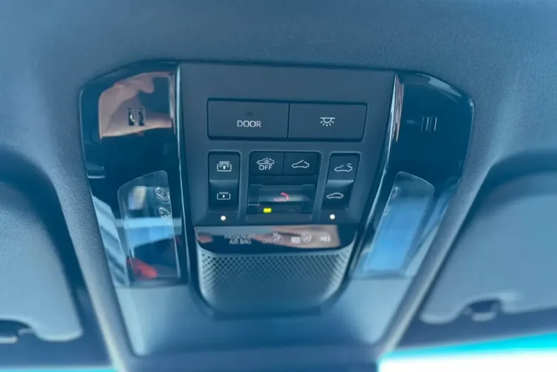 Toyota Land Cruiser din 2025 cu 6.500 km - oferta TOY180902 - foto 22