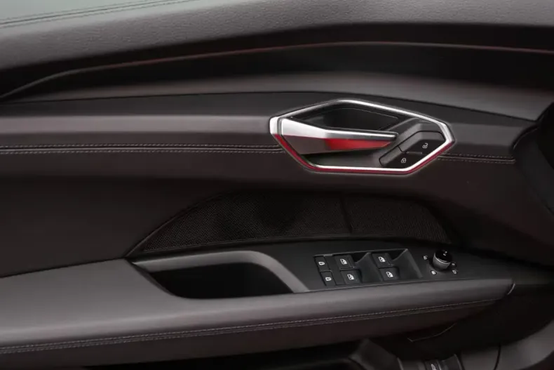 Audi e-tron GT din 2021 cu 91.622 km - oferta AUD180904 - foto 16