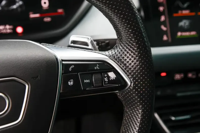 Audi e-tron GT din 2021 cu 91.622 km - oferta AUD180904 - foto 21