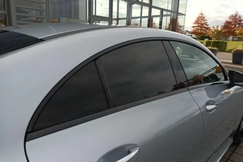 Mercedes-Benz CLA 200 din 2024 cu 17.100 km - oferta MER180907 - foto 18