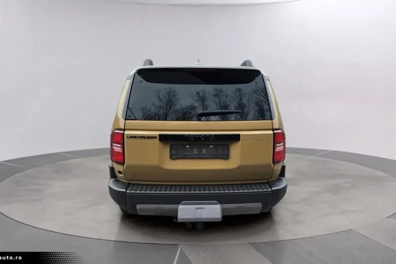 Toyota Land Cruiser din 2024 cu 30.000 km - oferta TOY180908 - foto 6