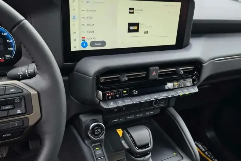 Toyota Land Cruiser din 2024 cu 30.000 km - oferta TOY180908 - foto 7