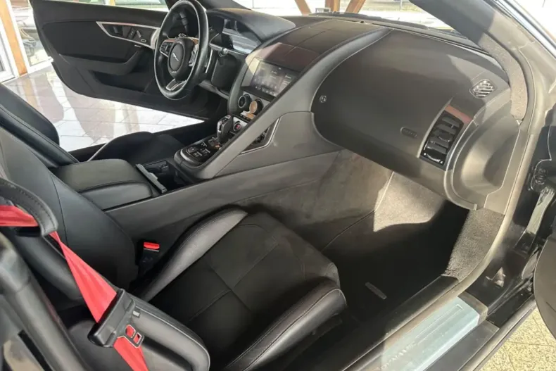 Jaguar F-Type din 2022 cu 23.990 km - oferta JAG180923 - foto 7