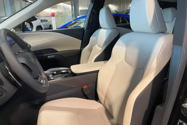 Lexus RX 350 din 2026 cu 3.600 km - oferta LEX180924 - foto 9