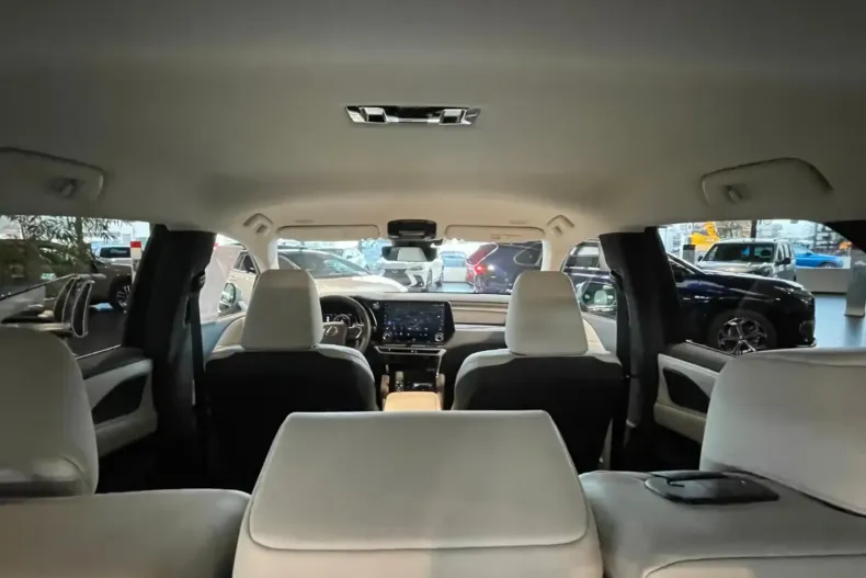 Lexus RX 350 din 2026 cu 3.600 km - oferta LEX180924 - foto 17