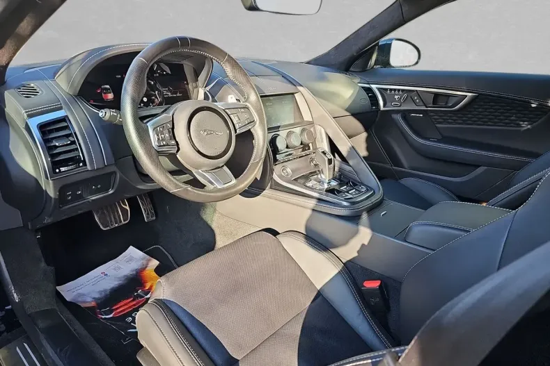 Jaguar F-Type din 2022 cu 36.700 km - oferta JAG180925 - foto 4