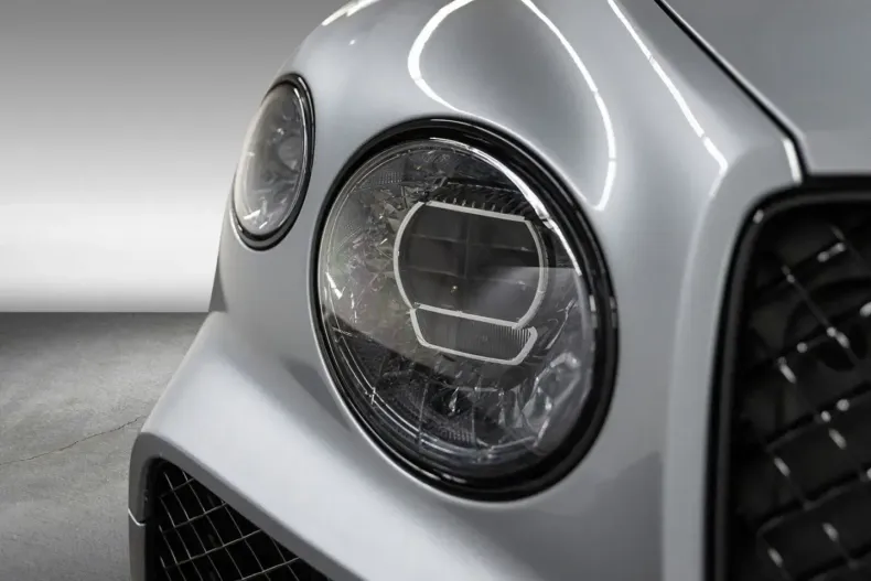 Bentley Bentayga din 2025 cu 10.000 km - oferta BEN180928 - foto 10